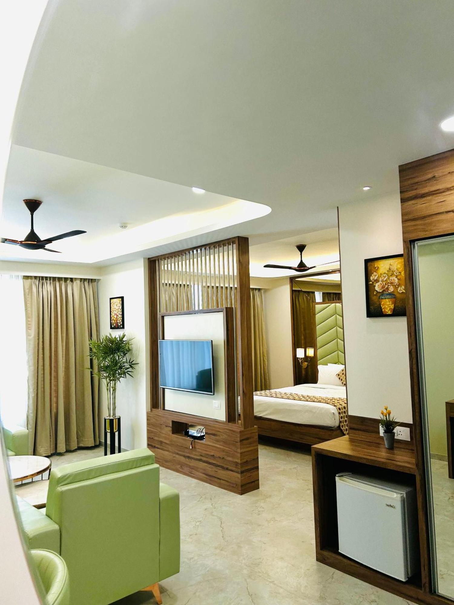 Hotel Grand Visava Lonavala Exterior photo