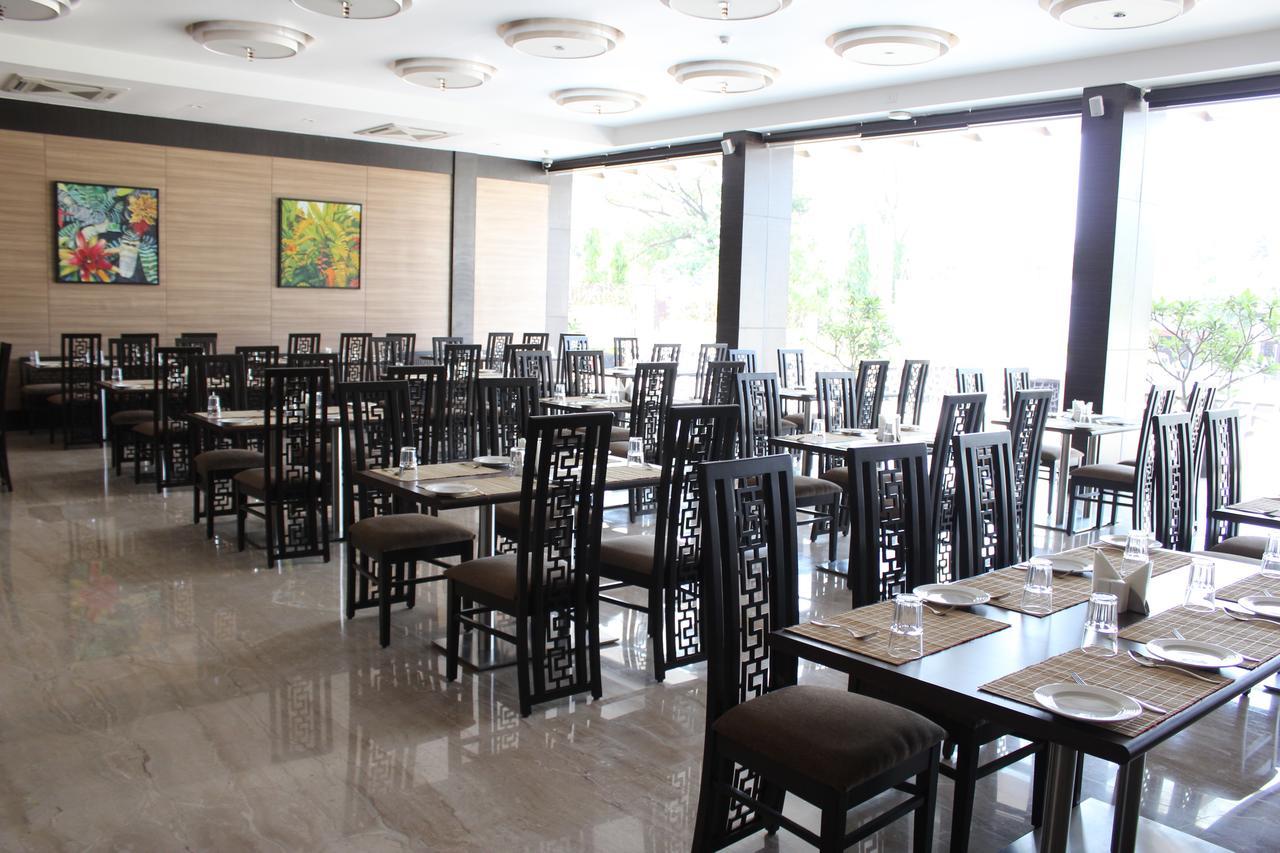 Hotel Grand Visava Lonavala Exterior photo